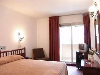 Folch Hotel 3*