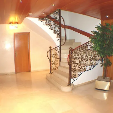 Folch Hotel