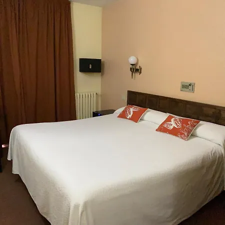 Hotel Folch Sant Julià de Lòria