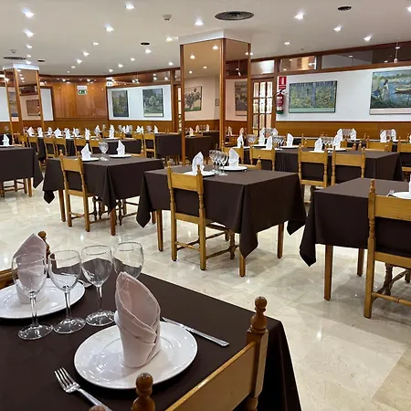 Hotel Folch 3*