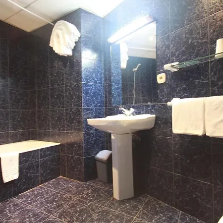 Folch Hotel 3*